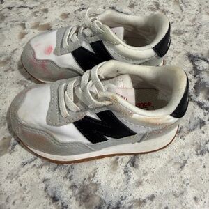 New Balance size 6 toddler